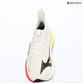 Încălțăminte de alergare pentru femei Mizuno Neo Vista 3 white/black/orange 9