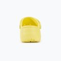 Papuci pentru femei  Crocs Classic Platform Clog banana 7