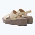 Sandale Crocs Brooklyn Met Low Wedge pentru femei din șampanie metalică șampanie 3
