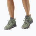 Încălțăminte de trekking pentru femei Salomon X Ultra 4 MID GTX verde L41625100 17