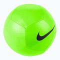 Minge de fotbal Nike Pitch Team mărime 4 electric green/black 2