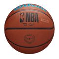 Wilson NBA NBA Team Alliance Charlotte Hornets baschet maro WTB3100XBCHA 4