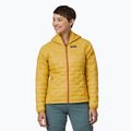 Geacă izolată pentru femei Patagonia Micro Puff Hoody cosmic gold