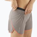 Pantaloni scurți de alergare pentru femei Salomon Sense Aero 5" iron/neon flame 3