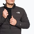 Jachetă pentru bărbați The North Face Belleview Stretch Down negru NF0A7UJFJK31 4
