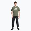 Tricou de antrenament pentru bărbați New Balance Essentials Stacked Logo Co verde NBMT31541DON 2