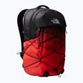 Rucsac de drumeție The North Face Borealis 28 l roșu aprins dip dye cu imprimeu mare/negru pentru drumeții
