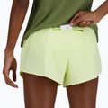 Pantaloni scurți de alergare pentru femei New Balance RC Seamless 3 Inch lime light 7