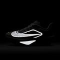 Încălțăminte de alergare pentru femei Nike Zoom Fly 6 white/smoke grey/metallic silver/black 5