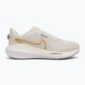 Încălțăminte de alergare pentru femei Nike Vomero 17 phantom/light bone/sail/metallic gold 2