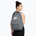 Rucsac Nike Heritage 25 l smoke grey/smoke grey/white 8
