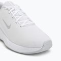 Încălțăminte de antrenament pentru femei Nike Bella 7 white/white/pure platinum 7