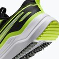 Încălțăminte pentru copii Nike Cosmic Runner black/volt/wolf grey 6