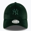 Șapcă pentru femei New Era Velour Midi 9FORTY New York Yankees dark green 3