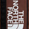 Geantă The North Face Base Camp Tote Pack 19 l ember soil/tnf black 6