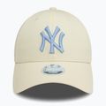 New Era League Essential 9Forty New York Yankees șapcă de baseball bej deschis 2