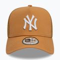 New Era League Essential Trucker New York Yankees șapcă de baseball bej închis 2
