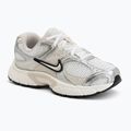 Încălțăminte pentru femei Nike V5 RNR summit white/sail/black/light orewood brown