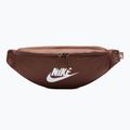 Borsetă  Nike Heritage 3 l fauna brown/fauna brown/summit white