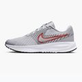 Încălțăminte de alergare pentru bărbați Nike Run Defy wolf grey / bright crimson / black / white 2