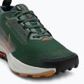 Încălțăminte de alergare pentru bărbați Nike Pegasus Trail 5 GORE-TEX fir/bright crimson/clay green 7