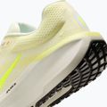 Încălțăminte de alergare pentru bărbați Nike Winflo 11 coconut milk/neon yellow/light zitron/volt 13