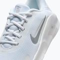 Încălțăminte de antrenament pentru femei Nike Flex Train white/photon dust/metallic silver 8