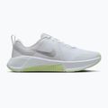 Încălțăminte de antrenament pentru femei Nike MC Trainer 3 white/metallic silver/barely volt