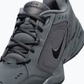 Încălțăminte de antrenament pentru bărbați Nike Air Monarch IV dark grey/black 5