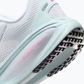 Încălțăminte de alergare pentru femei  Nike Vomero 18 white/glacier blue/metallic silver 15