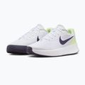 Încălțăminte de tenis pentru bărbați Nike Vapor Lite 3 white/volt tint/dark raisin 3