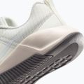 Încălțăminte de antrenament pentru femei Nike MC Trainer 3 sail/chalk/pencil point/white 9
