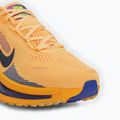 Încălțăminte de alergare pentru bărbați Nike Vomero 18 citron pulse/laser orange/blue void 7