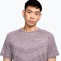 Tricou de alergare pentru bărbați Nike Stride ADV light violet ore 3