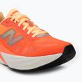 Încălțăminte de alergare pentru femei New Balance FuelCell Rebel V5 tangerine heat/silver metallic 7