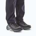 Încălțăminte de drumeție pentru femei Salomon Genesis Mid GTX black/dawn pink 5