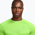 Tricou de alergare pentru bărbați Nike Stride ADV lime blast 3