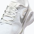 Încălțăminte de alergare pentru femei Nike Structure Plus white/photon dust/metallic silver 4