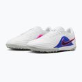 Încălțăminte de fotbal pentru bărbați Nike Tiempo Maestro Academy TF white/racer blue/pink blast/black 10