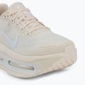 Încălțăminte de alergare pentru femei Nike Vomero Premium ESS chalk/pale ivory/summit white/white 7