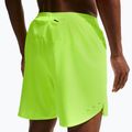 Pantaloni scurți de alergare pentru bărbați Nike Stride Dri-Fit Brief-Lined 7" volt ice 5
