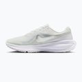 Încălțăminte de alergare pentru femei Nike Revolution 8 off white/barely green/metallic silver 2