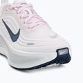 Încălțăminte de alergare pentru femei Nike Vomero Plus pearl pink/white/midnight navy 7