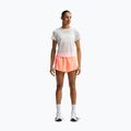 Pantaloni scurți de alergare pentru bărbați Nike Swift Breathe Dri-Fit Mid-Rise 2.5" orange pulse/photon dust 2