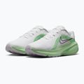 Încălțăminte de alergare pentru femei Nike Downshifter 14 white/cucumber calm/illusion green/white 3