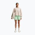 Pantaloni scurți de antrenament pentru femei Nike 24.7 ImpossiblySoft cucumber calm/illusion green 2