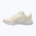 Încălțăminte de alergare pentru femei Nike Run Defy sail/white/pink rise/pink smoke 2