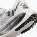 Încălțăminte de alergare pentru femei Nike Vomero 18 summit white/sail/metallic silver 6
