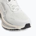 Încălțăminte de alergare pentru femei Nike Vomero 18 summit white/sail/metallic silver 7