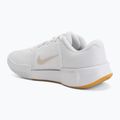 Încălțăminte de tenis pentru femei Nike GP Challenge Pro white/summit white/linen/light orewood brown 3